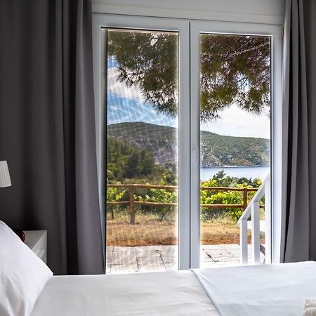 Porto Koufo Resort Bungalows エクステリア 写真