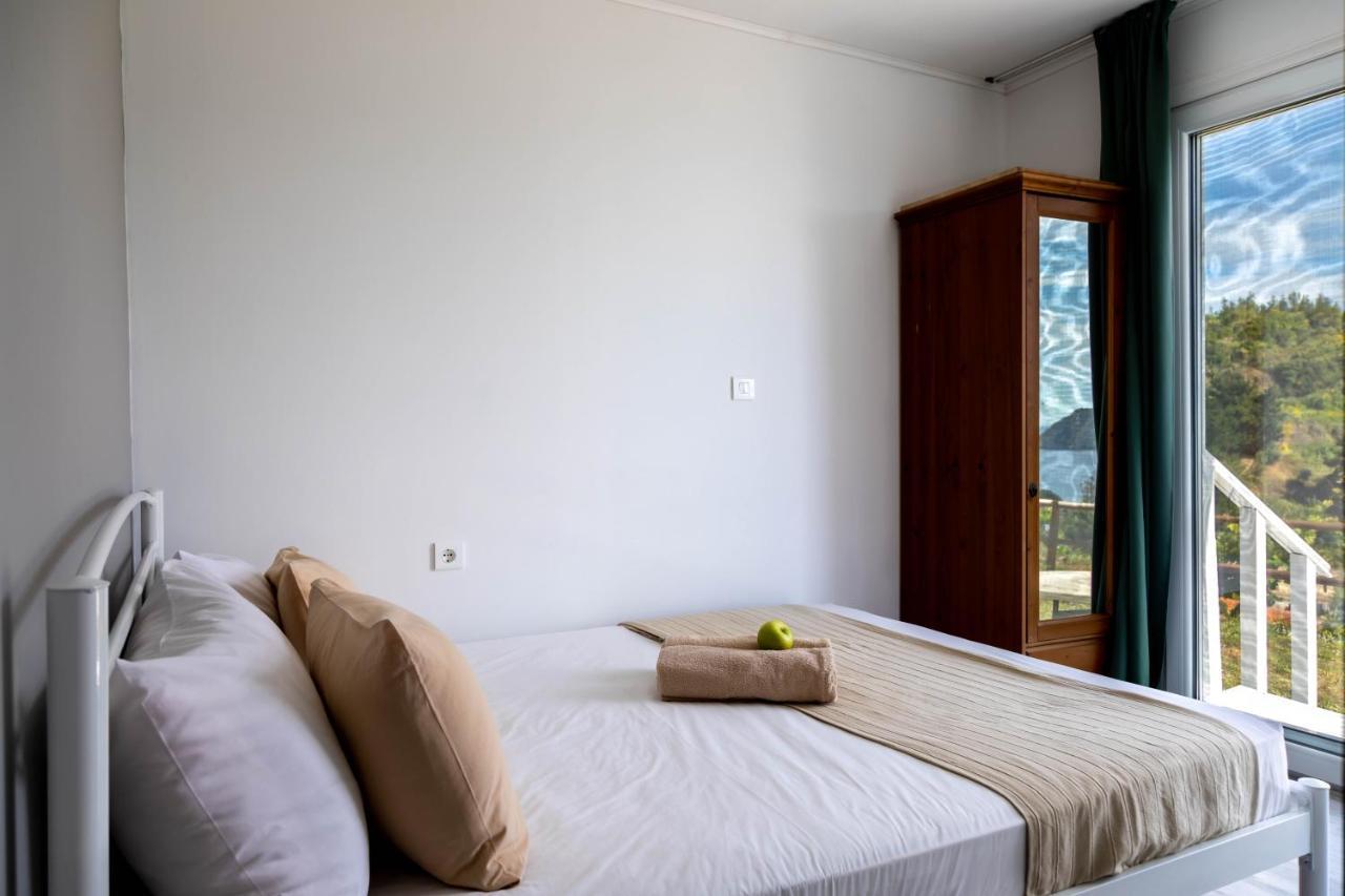 Porto Koufo Resort Bungalows エクステリア 写真